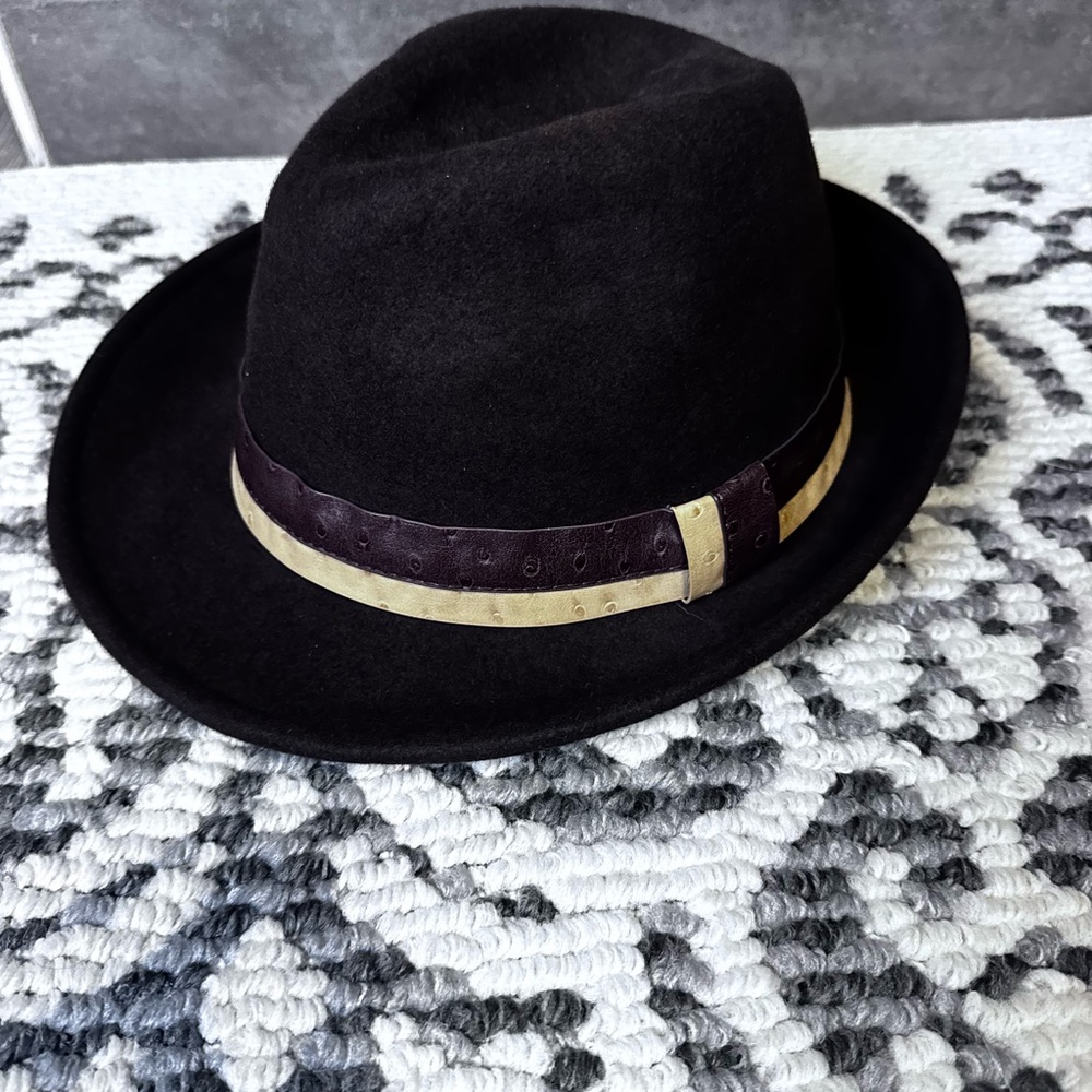 San Diego Hat Company men’s 100%wool fedora with ostrich print band